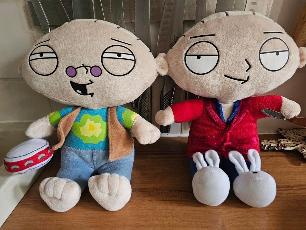 2 Family Guy pop, stewie en griffin, Ophalen of Verzenden