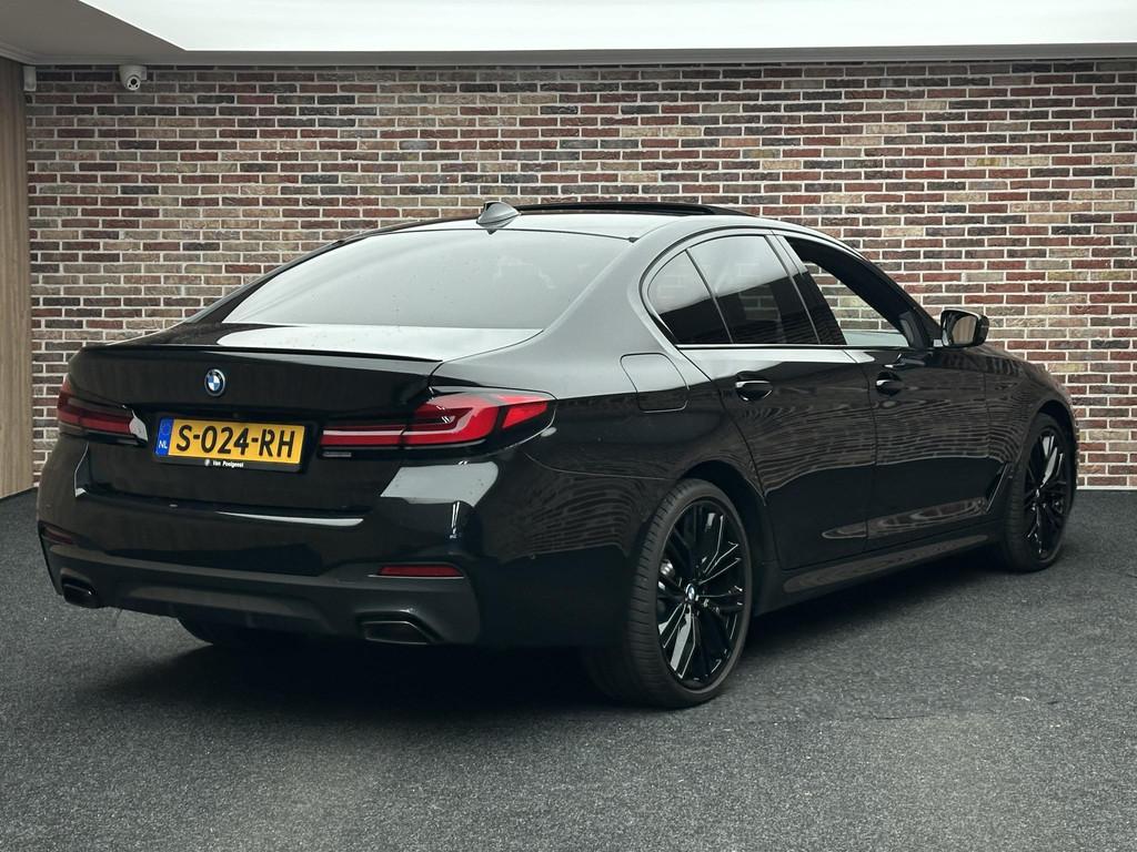 BMW 5-serie 545e xDrive High Executive M Sport Dak Laser Mem, Gebruikt, 394 pk, 2000 kg, Lichtsensor