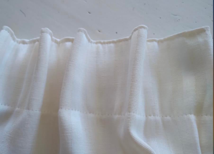 Beige overgordijnen 85 cm breed 1.80m hoogte, 200 cm of meer, Beige, Zo goed als nieuw, 50 tot 100 cm