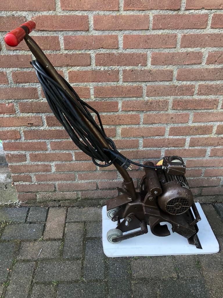 tapijtsteker industrieel., Ophalen, Gebruikt