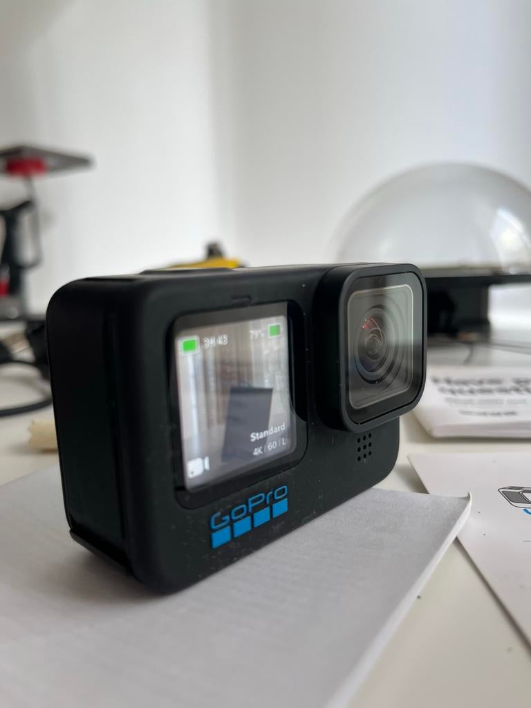 GoPro Hero 10 Black met accessoires en dome, Audio, Tv en Foto, Actiecamera's, Ophalen of Verzenden, Zo goed als nieuw, GoPro