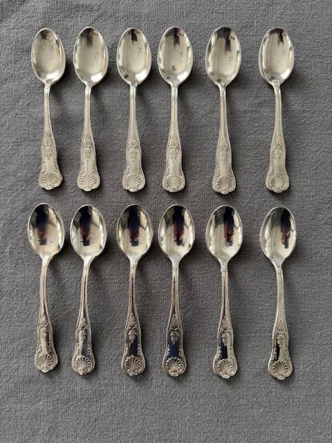 Antiek 12 prachtig gedecoreerde zilveren lepeltjes, Antiek en Kunst, Ophalen of Verzenden