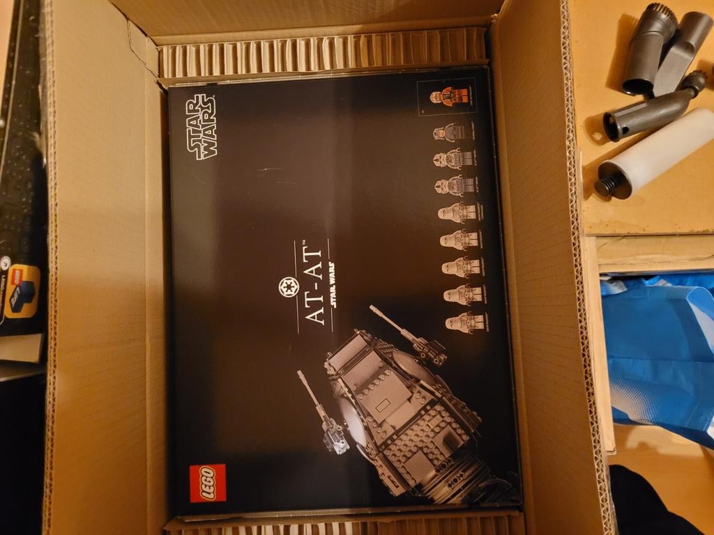 Lego UCS AT-AT 75313, Ophalen of Verzenden, Nieuw