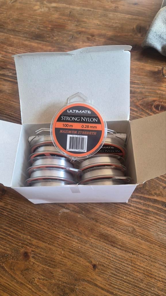 Ultimate Strong Nylon Vislijn 0.28mm - 100m spoelen, Ophalen of Verzenden