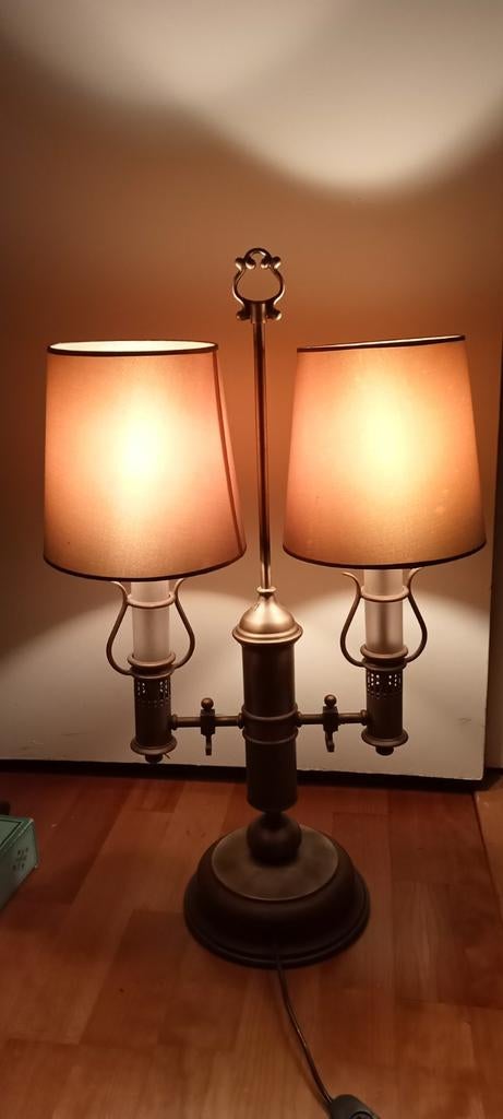 Bouillotte lamp elegant tijdloos 2 lampen hout koper/brons, Huis en Inrichting, Lampen | Tafellampen, 50 tot 75 cm, Klassiek tijdloos romantisch