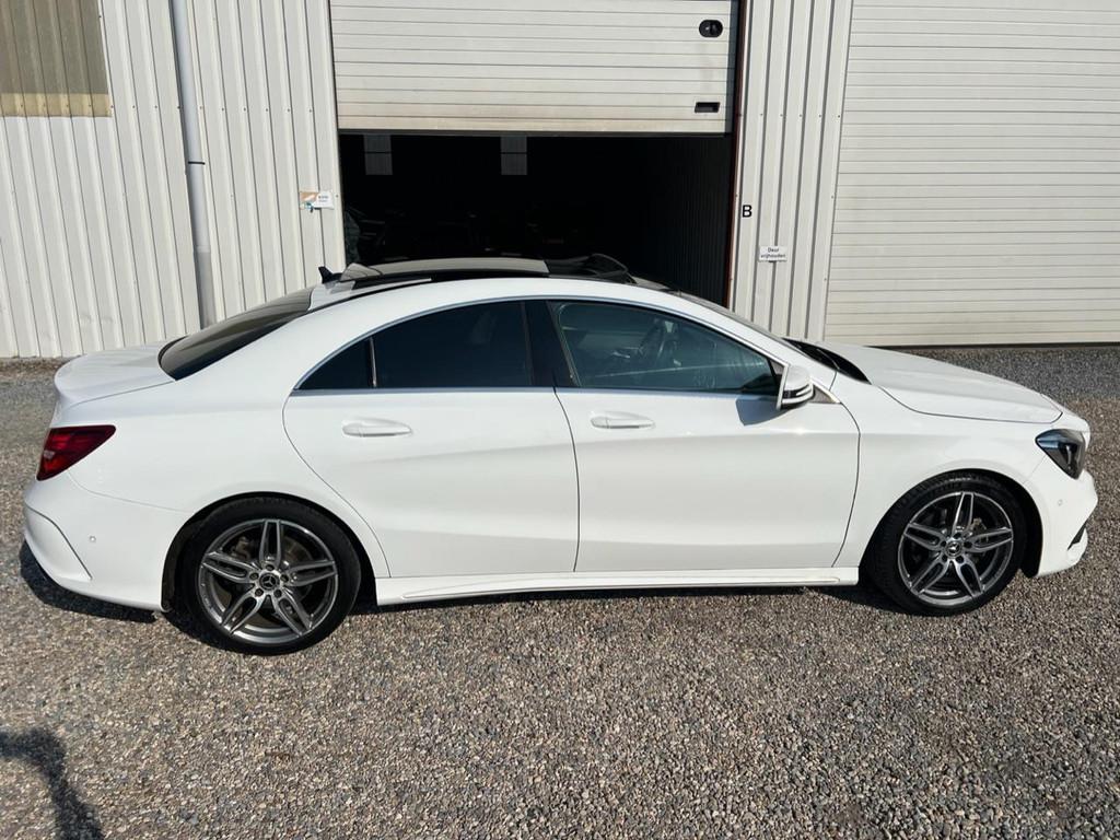 Mercedes-Benz CLA-klasse 180 AMG Upgrade Edition PANODAK.LED, Voorwielaandrijving, CLA, Gebruikt, 4 cilinders