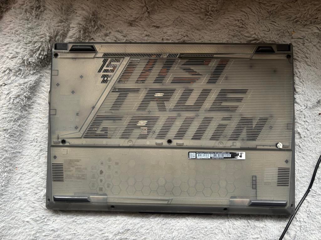 MSI Cyborg 15 A13VFK-1218NL - Gaming Laptop - RTX 4060, Ophalen, Gebruikt, Met videokaart, 2 tot 3 Ghz