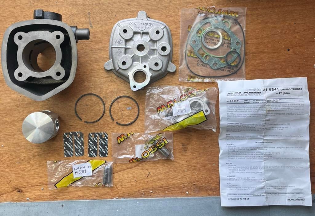 Malossi 70cc cilinderkit Aprilia/Suzuki, Fietsen en Brommers, Brommeronderdelen | Scooters, Ophalen of Verzenden