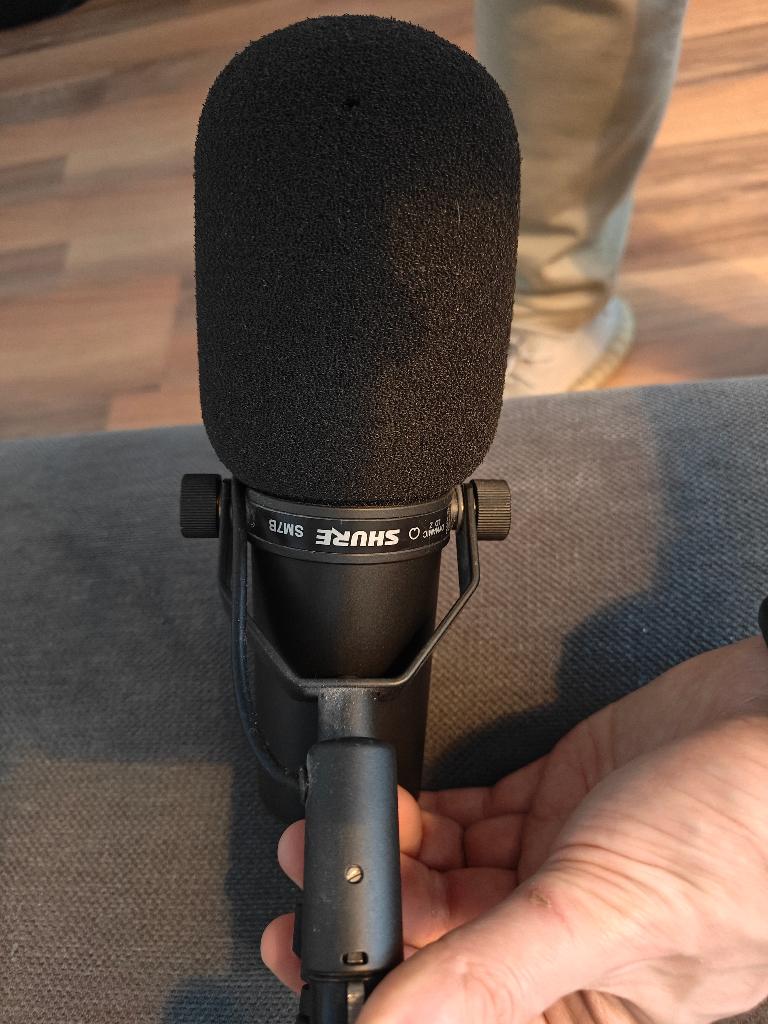 Shure SM7b + boom arm en kabel, Ophalen of Verzenden, Gebruikt, Studiomicrofoon