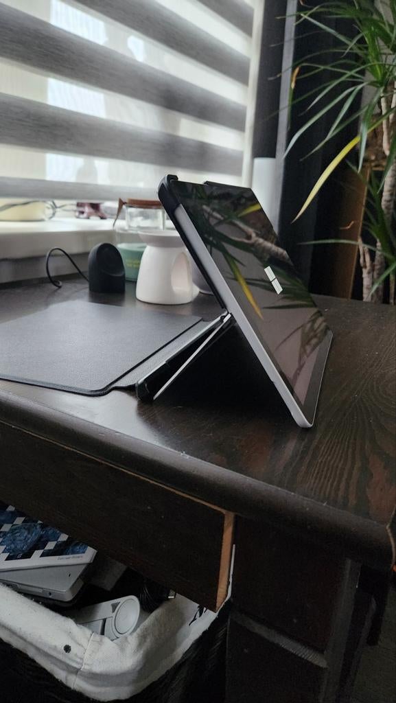 Microsoft surface go 3, Computers en Software, Windows Tablets, Ophalen, Zo goed als nieuw, 10 inch, 64 GB