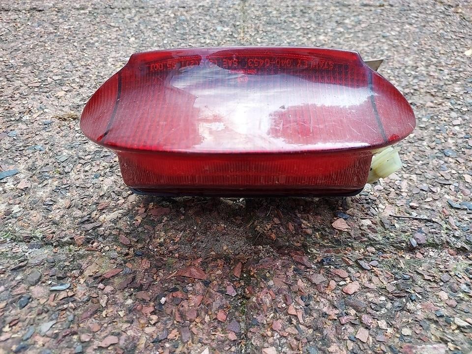 Honda XL1000V Varadero Achterlicht unit met frame compleet, Verzenden