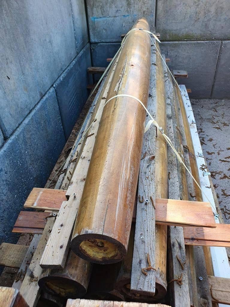 Hardhouten gelamineerde kegels staanders ( 091 ), Ophalen, Gebruikt, 250 cm of meer, Palen