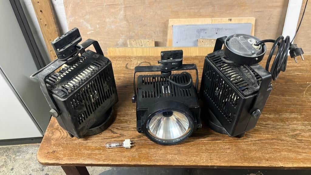 3x krachtige spots/lamp/ theaterdspot/gasontladingslamp, Ophalen, Theater