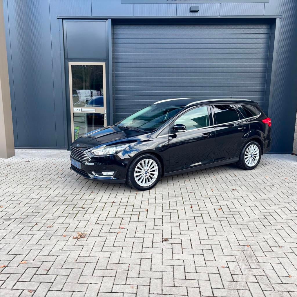 Ford Focus Wagon 125pk Titanium D. RIEM V.V. | CLIMA | CRUIS, Gebruikt, Zwart, Origineel Nederlands, Handgeschakeld