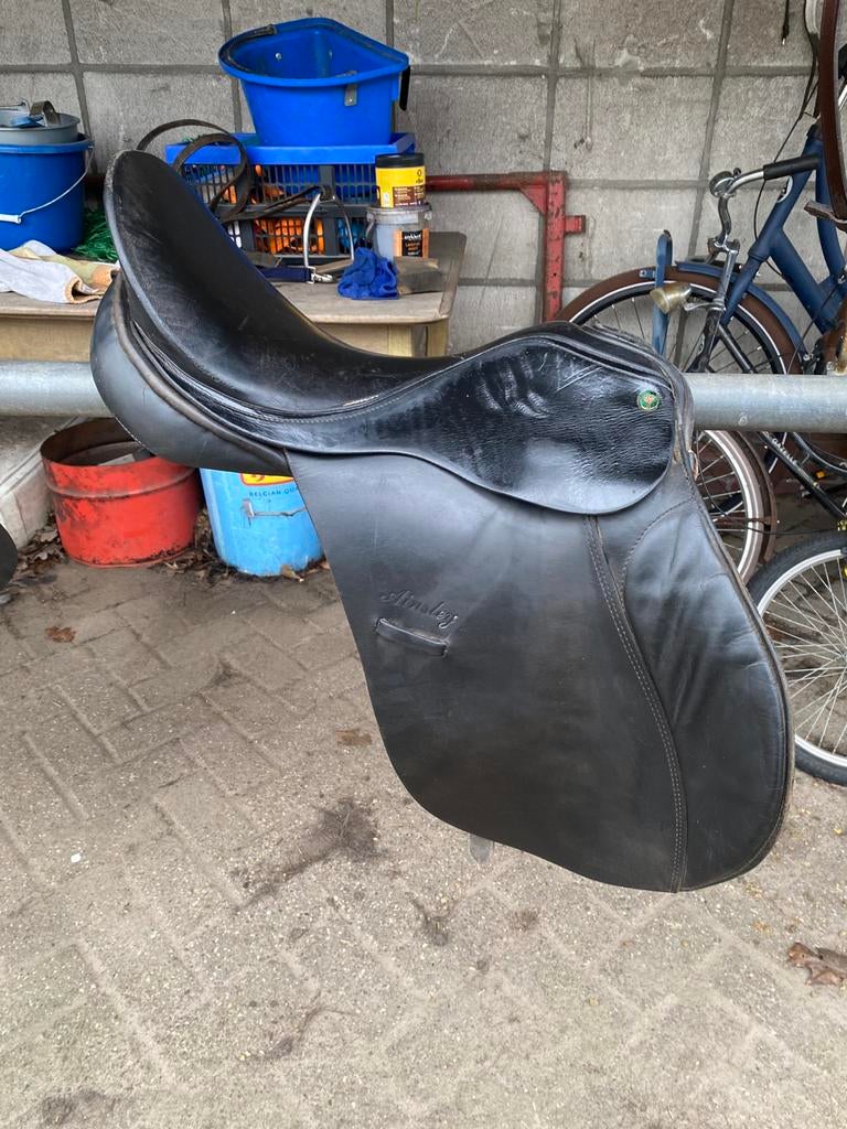 Ainsley zadel, Ophalen, Gebruikt