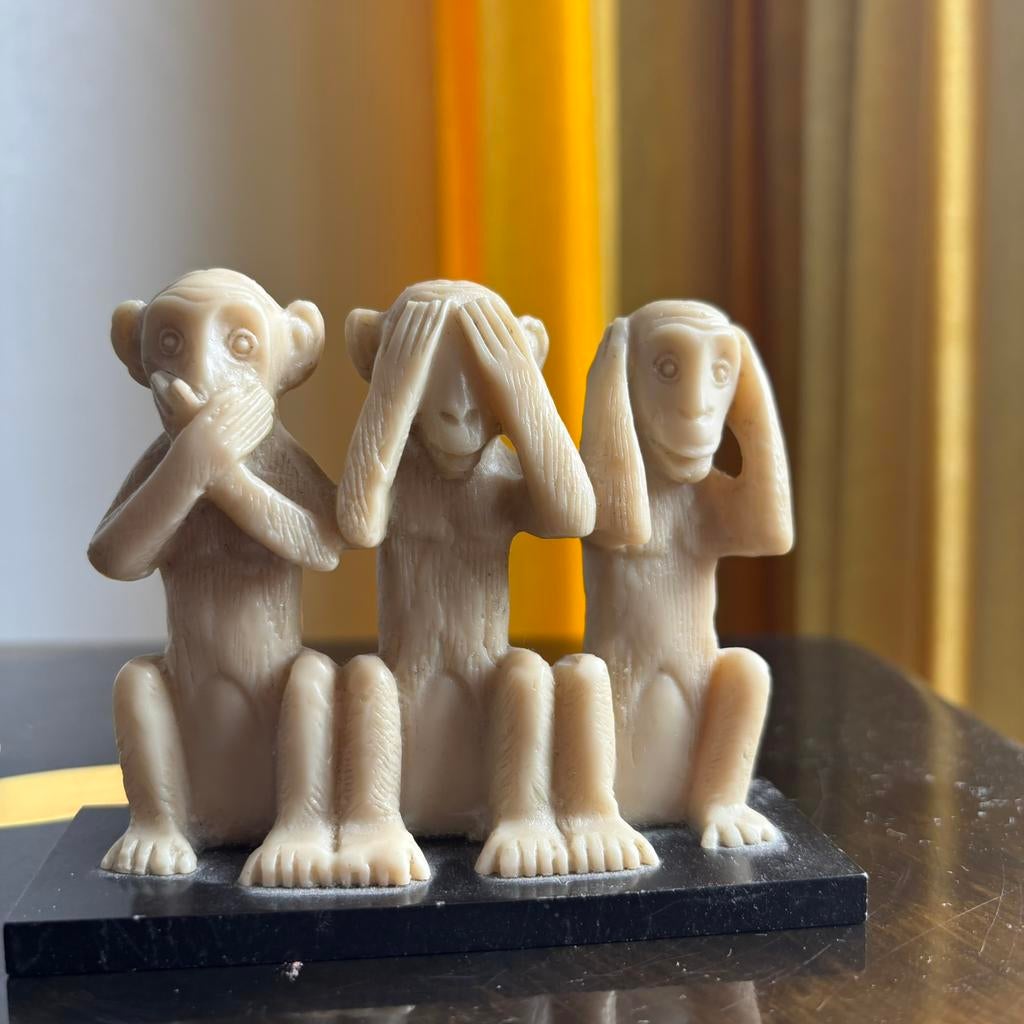 Horen zien zwijgen aapjes hars Caravaca Murcia spanje, Verzamelen, Beelden en Beeldjes, Ophalen of Verzenden, Gebruikt, Dier