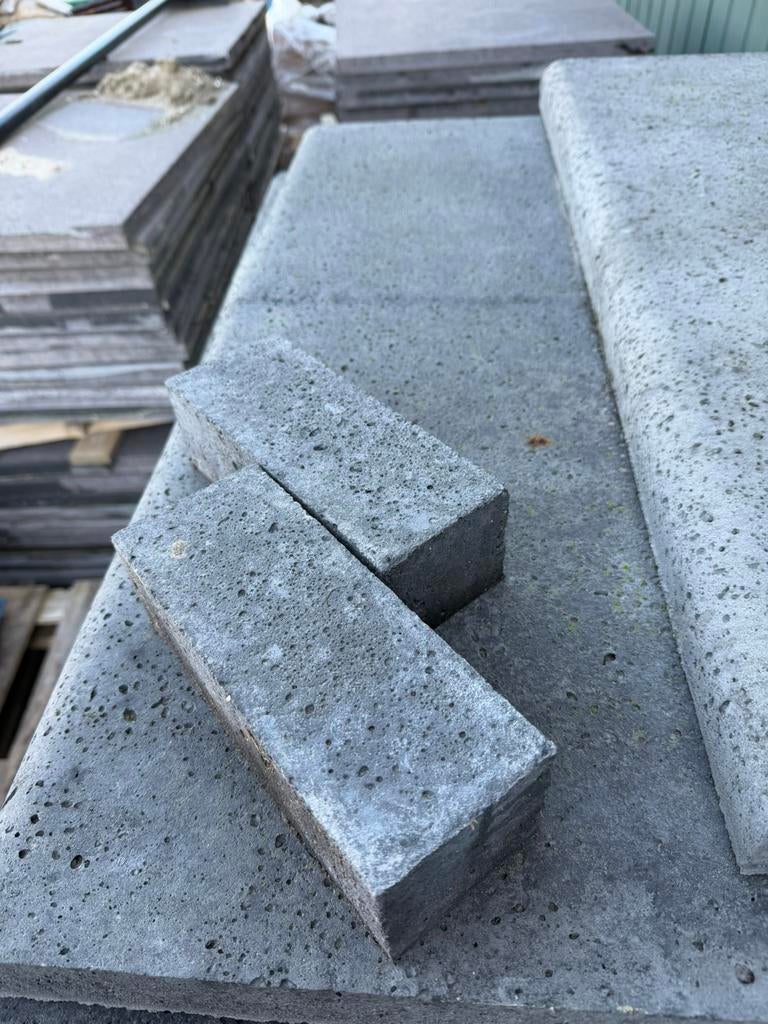 11,5m2 schellevis dikformaat antraciet, Tuin en Terras, Tegels en Klinkers, Ophalen, Zo goed als nieuw, Beton, Klinkers