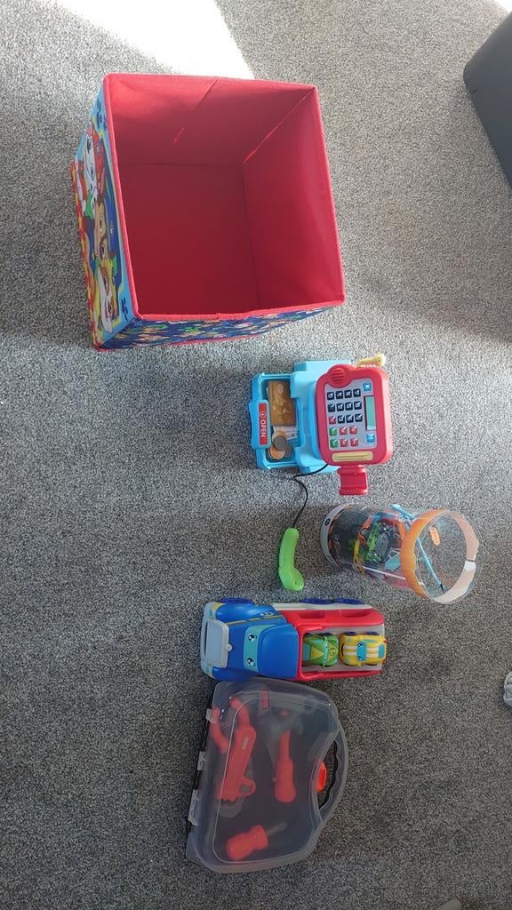 Speelgoed set met kassa, gereedschap en auto's, Ophalen, Gebruikt, Overige typen