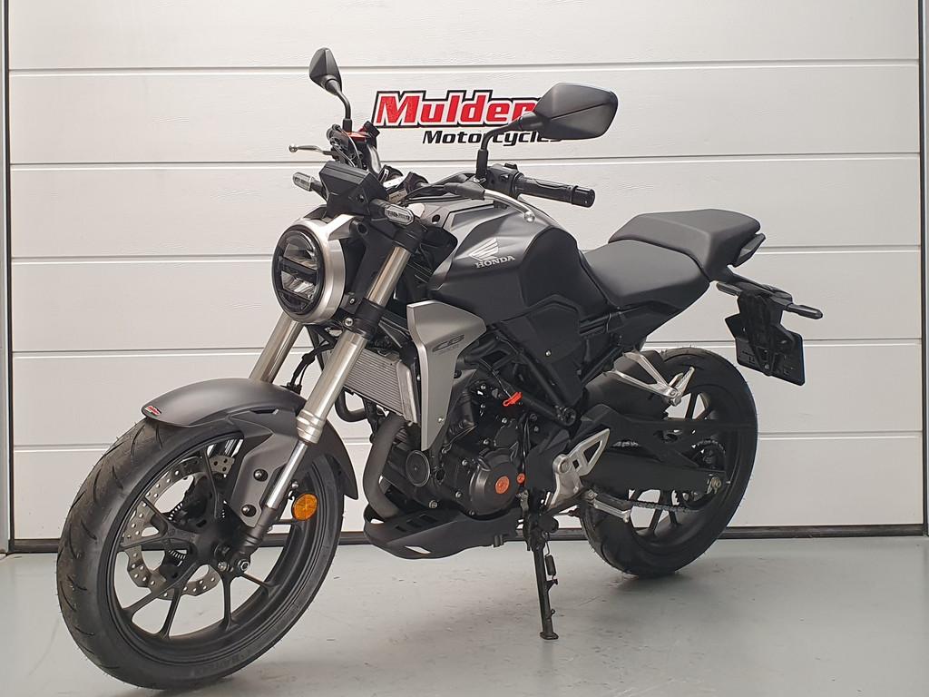 Honda CB 300 RA (bj 2018)