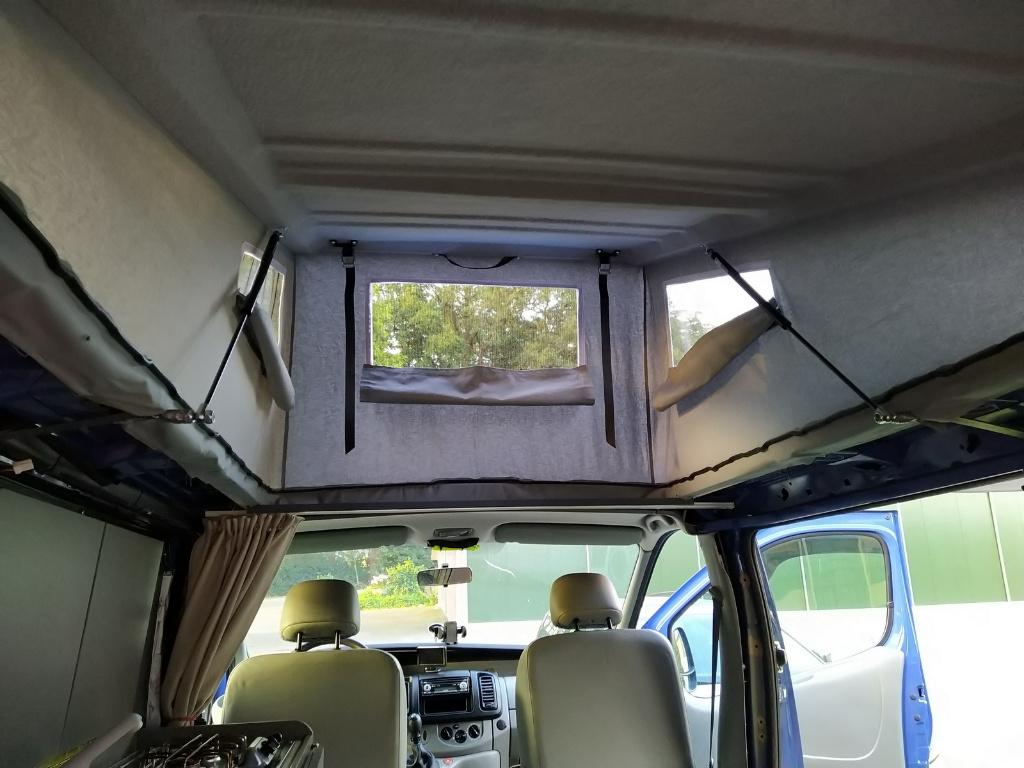 Renault Trafic buscamper met hefdak, Caravans en Kamperen, Campers, Overige merken, Chemisch toilet, Tot en met 2, Particulier