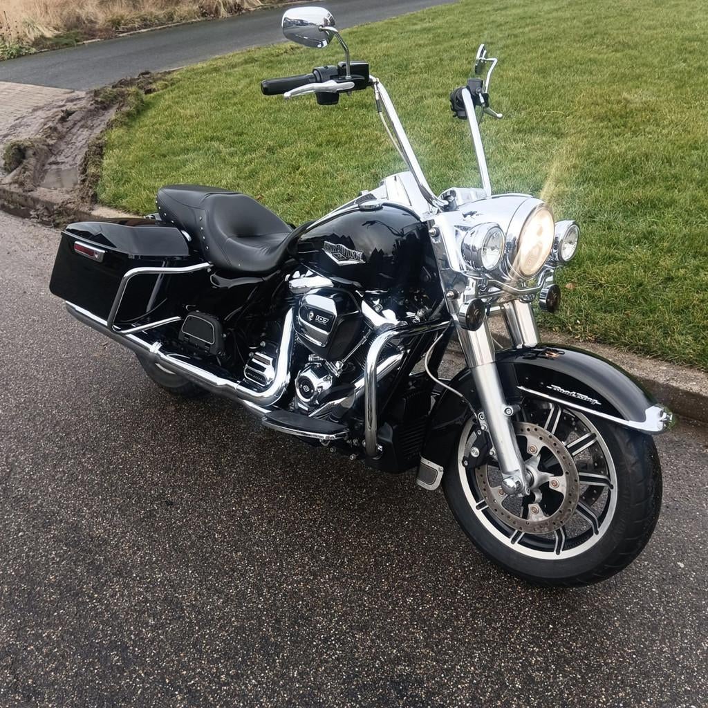 Harley Davidson 107 FLHR Road King M8 2018, 1746 cc, Bedrijf, Meer dan 35 kW, Overig