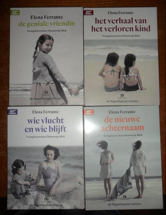 NIEUW De serie van 4 Napolitaanse romans van Elena Ferrante, Boeken, Ophalen of Verzenden, Cd, Volwassene