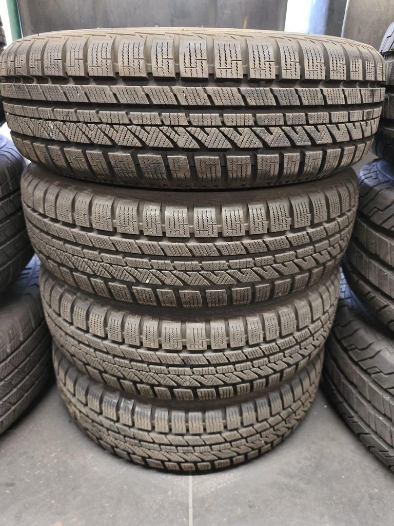 Winterwielen Toyota AYGO 155/65R14 - Compleet Set, Ophalen, 14 inch, Gebruikt, 155 mm