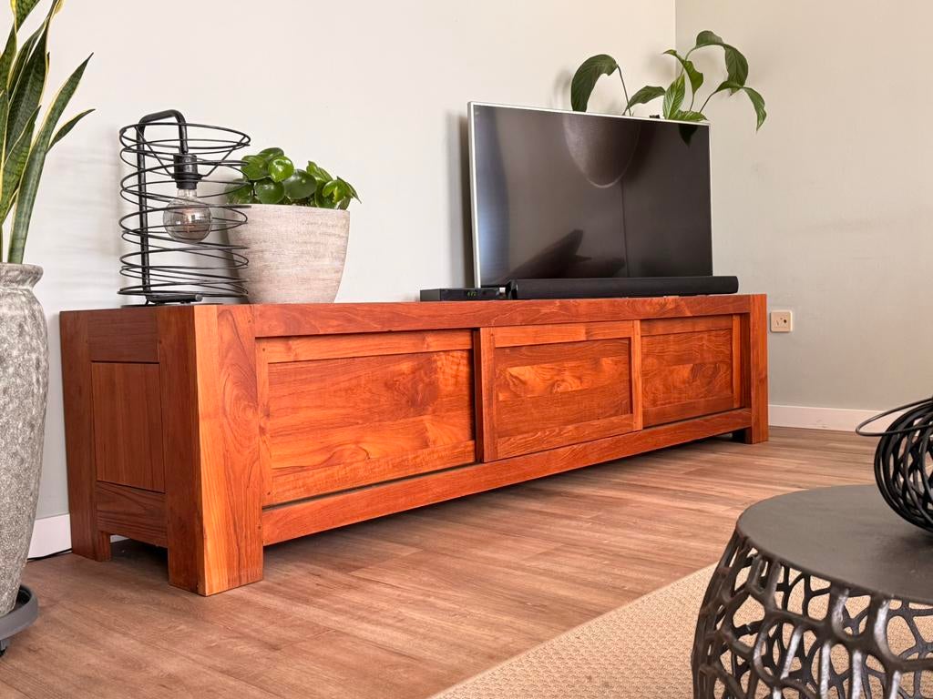 TV meubel TEAK hout, Teakhout, Ophalen of Verzenden, Zo goed als nieuw, 200 cm of meer