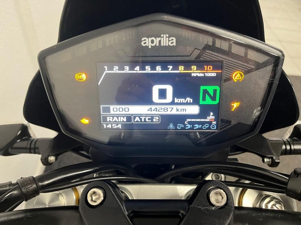 Aprilia DORSODURO 900 ABS (bj 2018) 44,287 km - foto 2