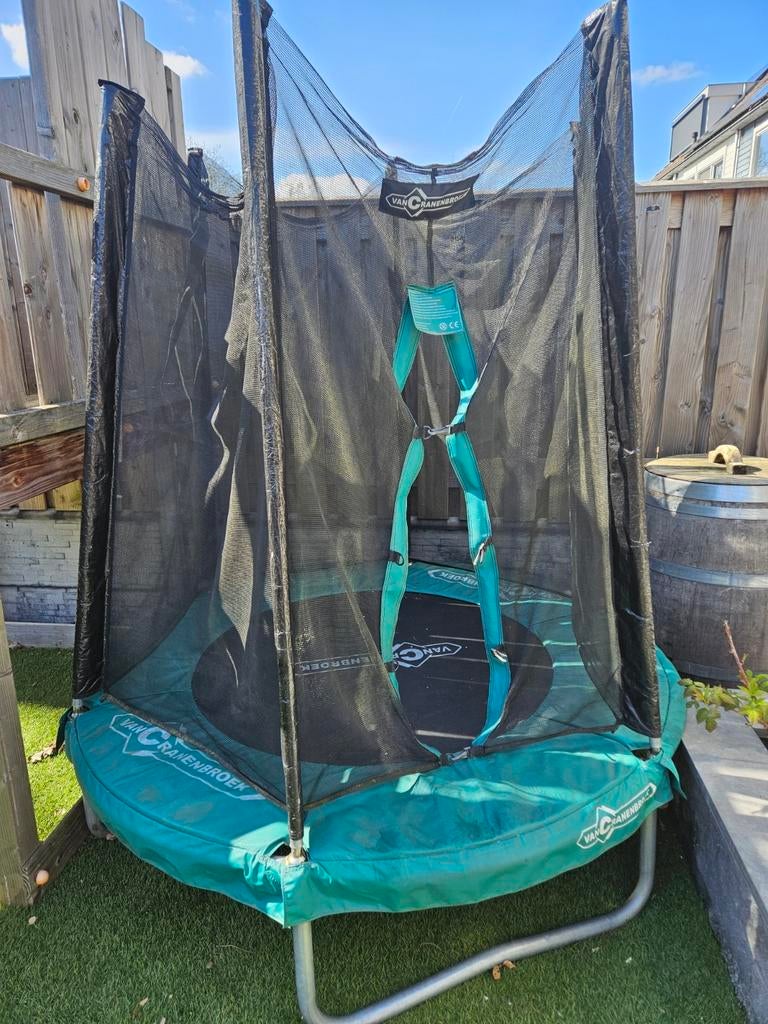 Van Cranenbroek trampoline met net, Ophalen