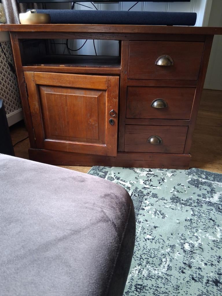 Koloniaal teak tv kast, Ophalen, Zo goed als nieuw, 25 tot 50 cm