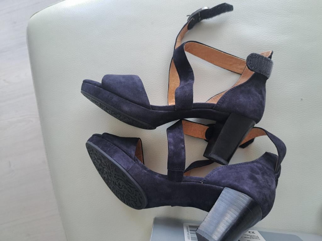 19eur Gabor zomer pumps NIEUW mt 5,5 (38,5)blauw nog in doos, Ophalen of Verzenden, Nieuw, Blauw