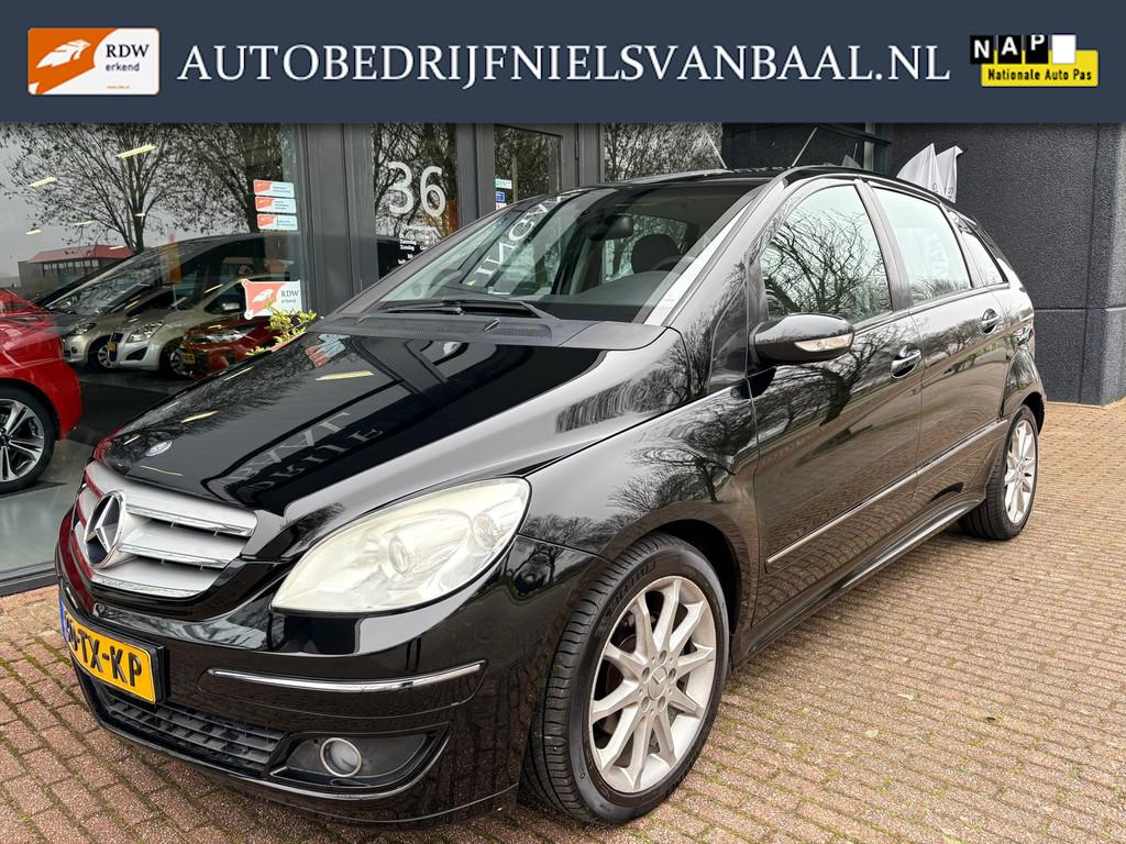 Mercedes-Benz B-klasse 170 Automaat/75Dkm NAP/Airco/lm-velg, Gebruikt, Zwart, 4 cilinders, Zwart