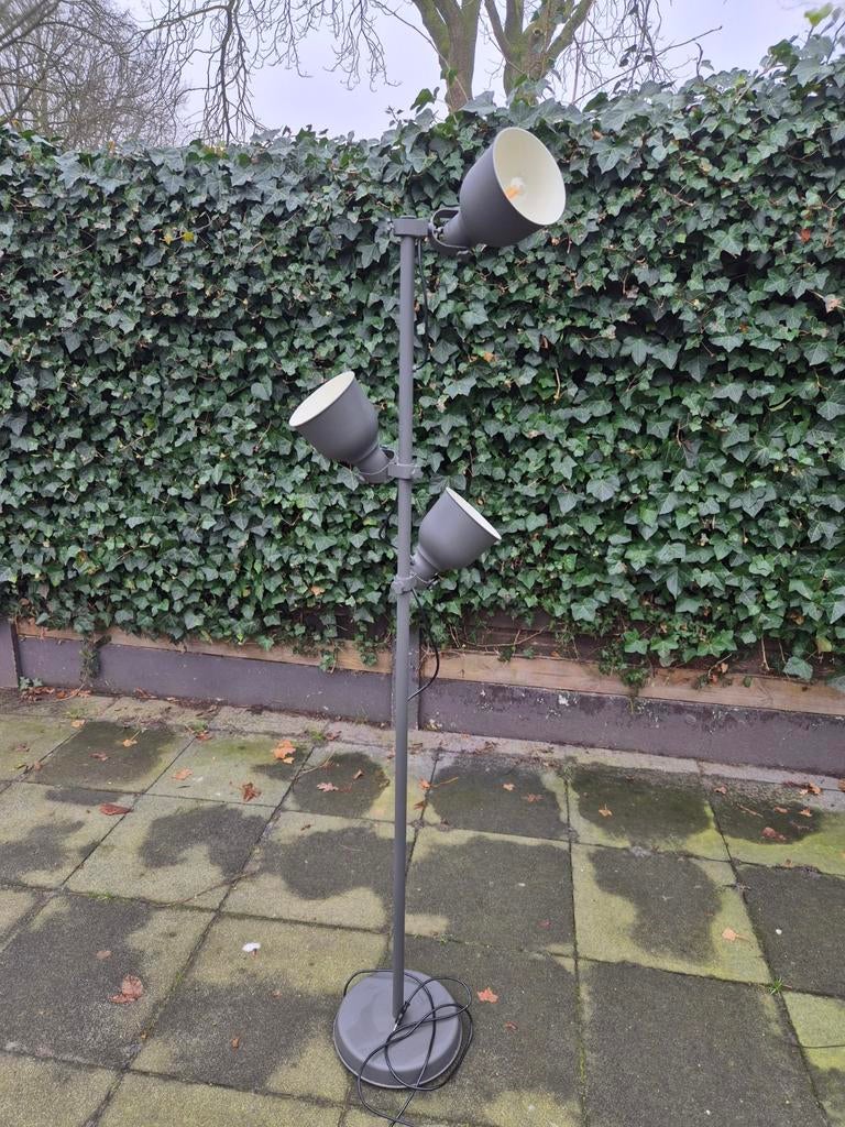 IKEA Hektar staande lamp met 3 spots, Ophalen