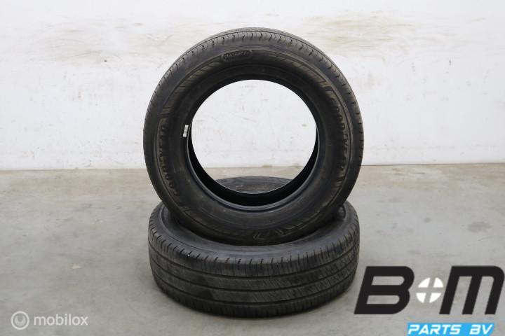 2 x 2156516 109/107T Goodyear EfficientGrip DEMO 215 65 16, Gebruikt, Band(en)