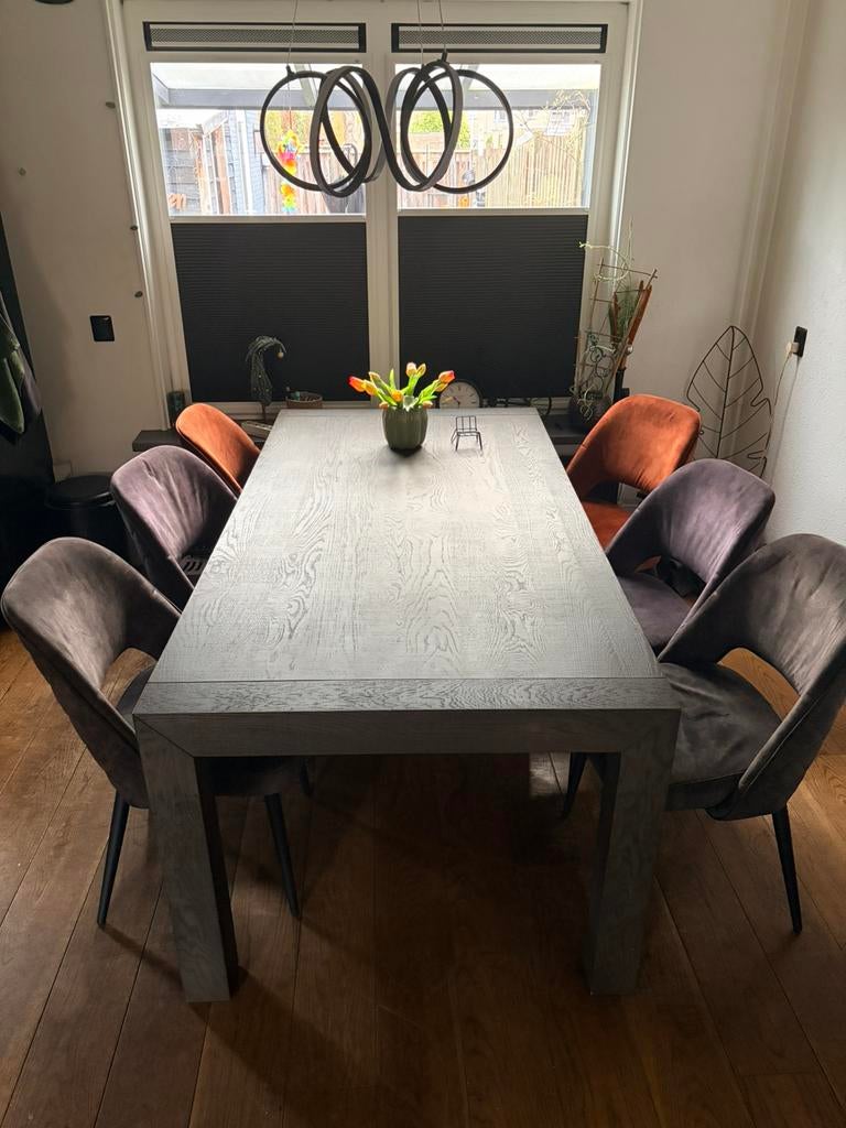Stevige eettafel met 6 stoelen, Huis en Inrichting, Complete eetkamers, Ophalen, Zo goed als nieuw