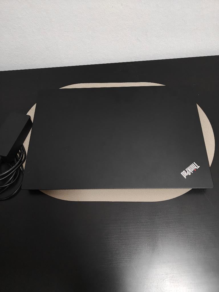 Lenovo E15, Computers en Software, Windows Laptops, Ophalen, 256 GB, 2 tot 3 Ghz, Zo goed als nieuw