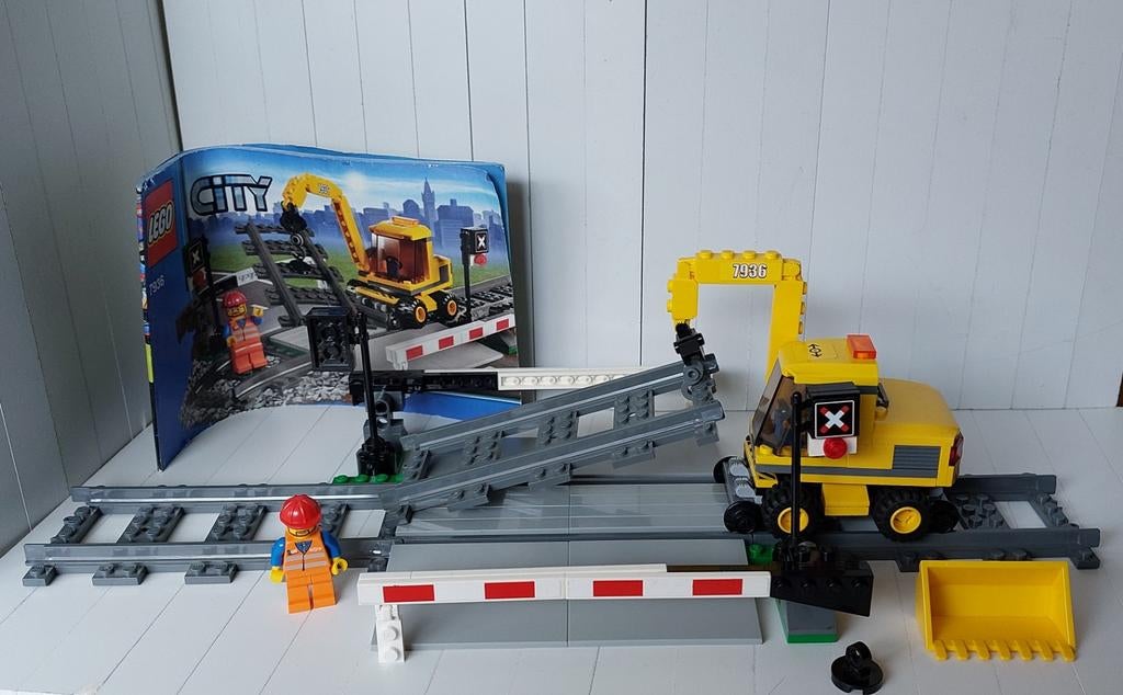Lego City 7936 Trein overweg / reparatie, Ophalen of Verzenden, Zo goed als nieuw