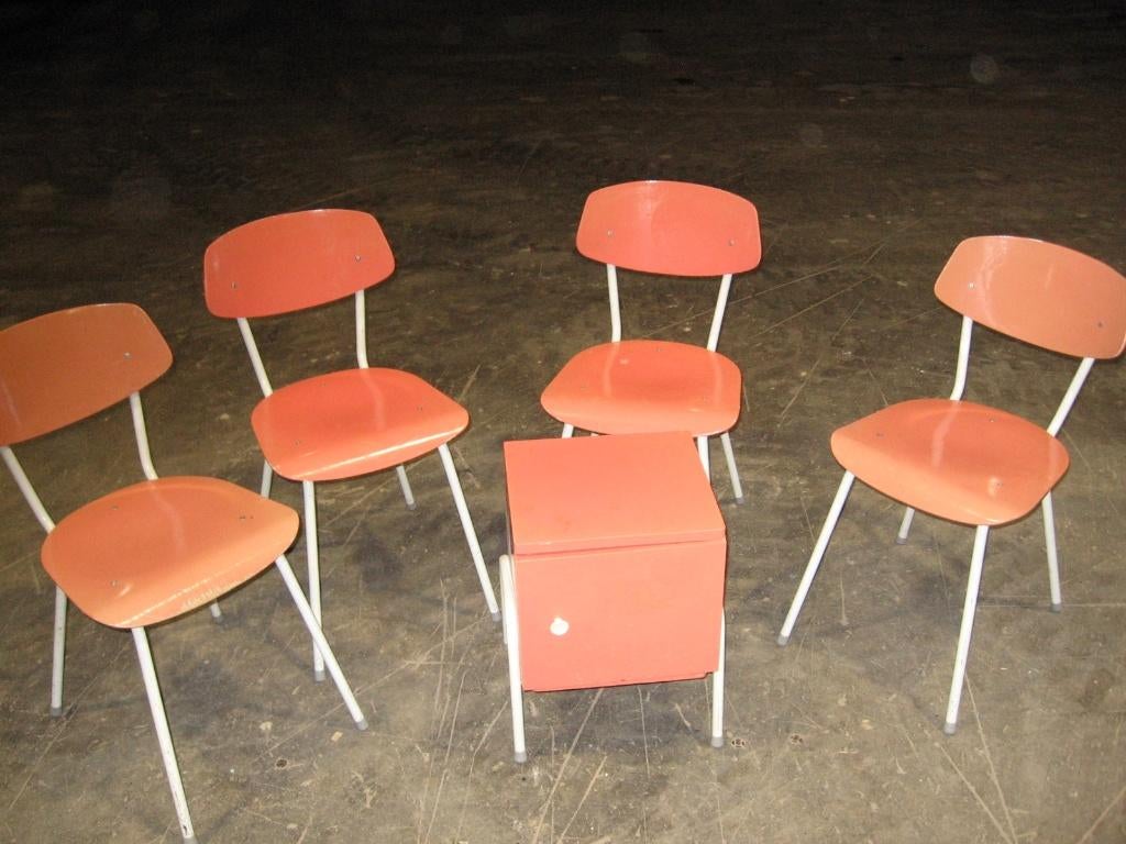 Set Vintage Stoelen met kastje, Ophalen, Gebruikt, Vier, Hout