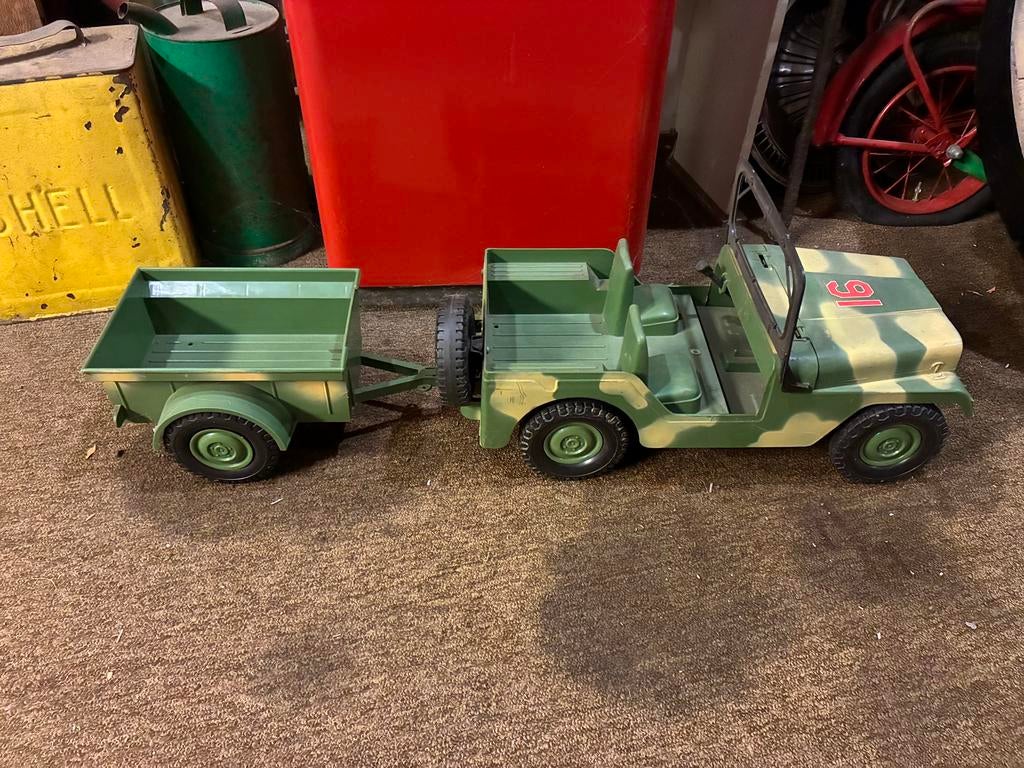 Molto Jeep met Aanhangwagen - Vintage Speelgoed, Ophalen