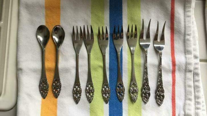 Vintage Bestek - Vorkjes & Lepeltjes Jaren 60, Antiek en Kunst, Antiek | Bestek, Ophalen of Verzenden