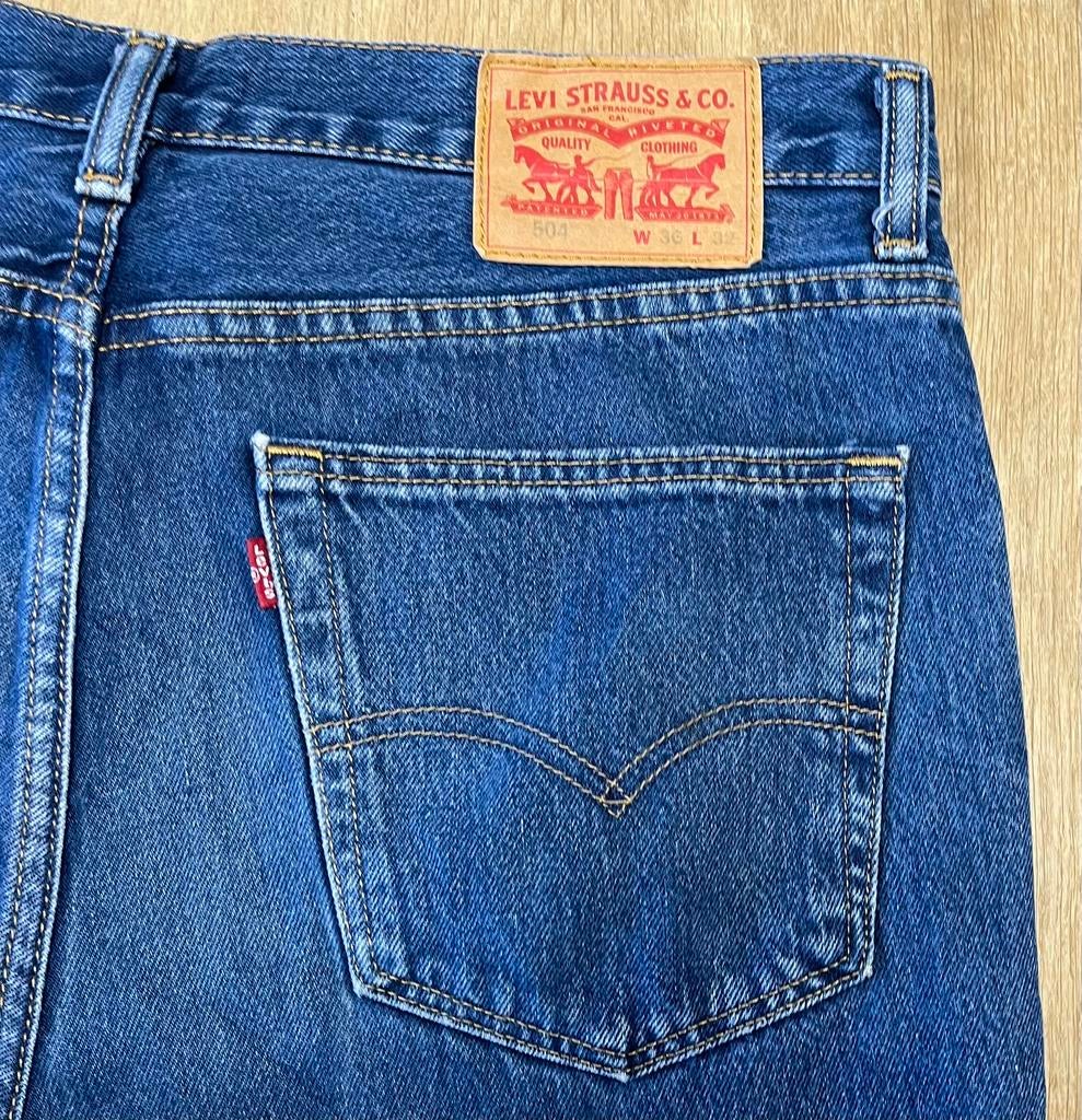 Levi’s 504 regular straight spijkerbroek - Maat W36 L30, Kleding | Heren, Spijkerbroeken en Jeans, W36 - W38 (confectie 52/54)