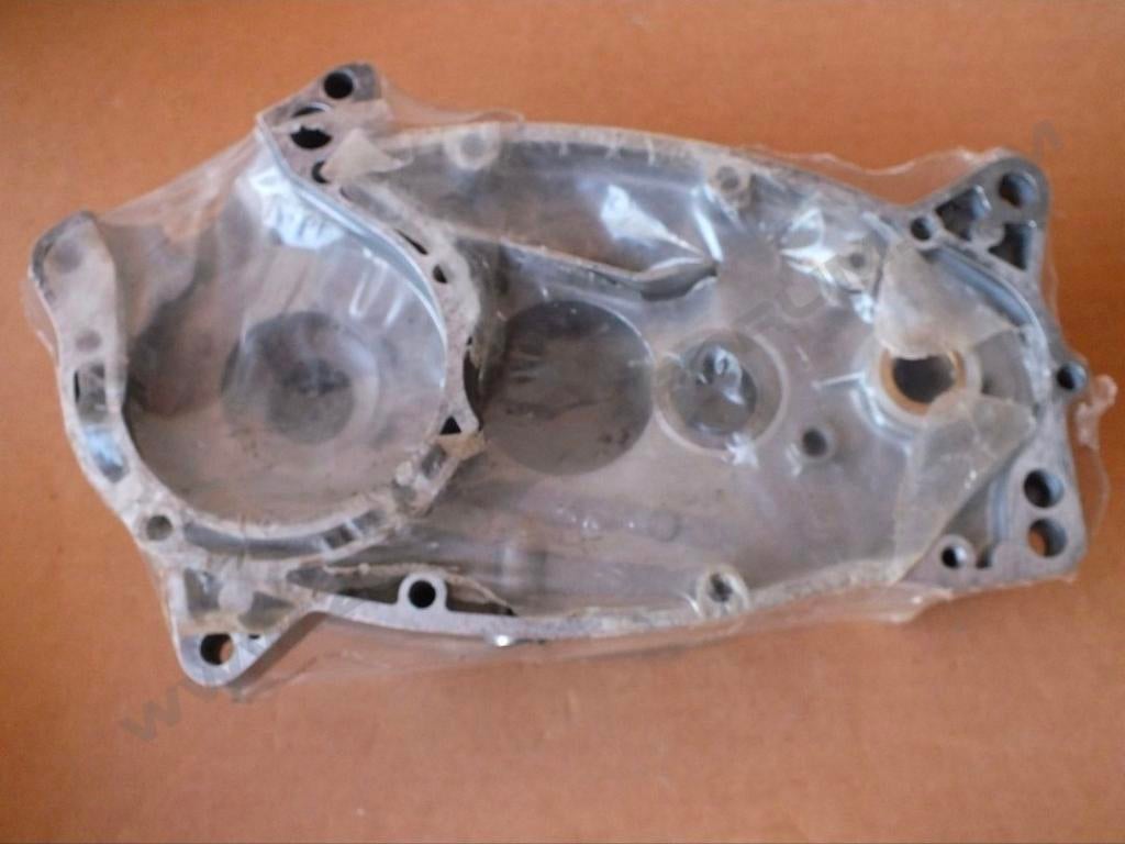 Gezocht ronde 5 bak motor carters., Ophalen, Zo goed als nieuw, Blok