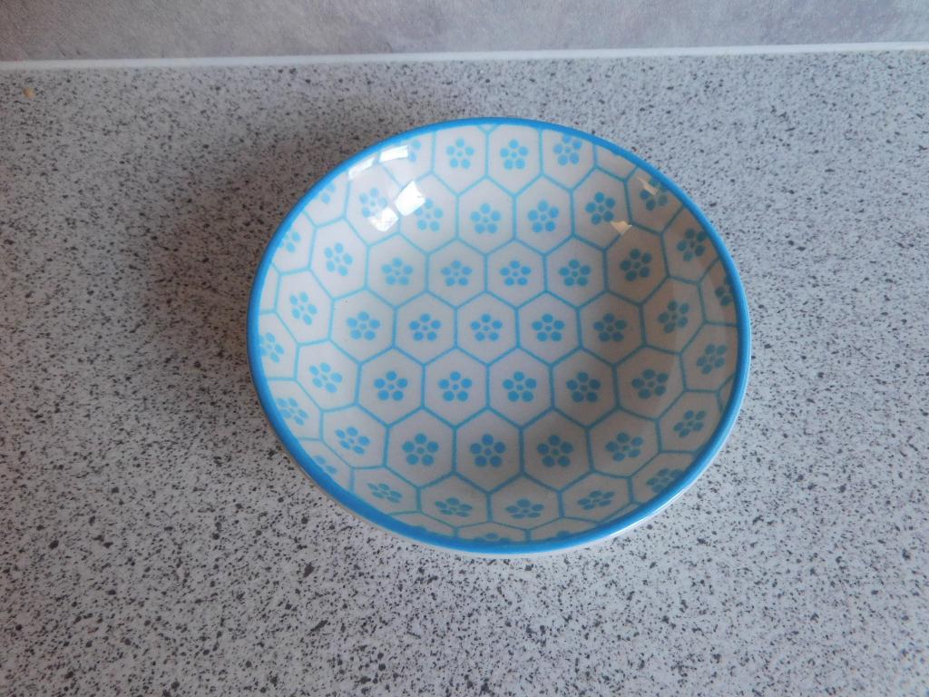 Bord 10 cm. Blauw wit Cosy & Trendy, Huis en Inrichting, Ophalen of Verzenden, Zo goed als nieuw, Bord(en), Overige stijlen