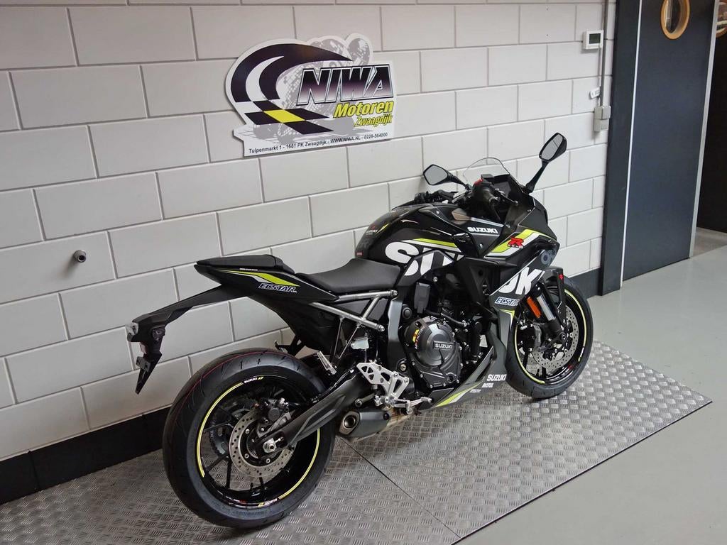 SUZUKI GSX-8R (bj 2026) - foto 3