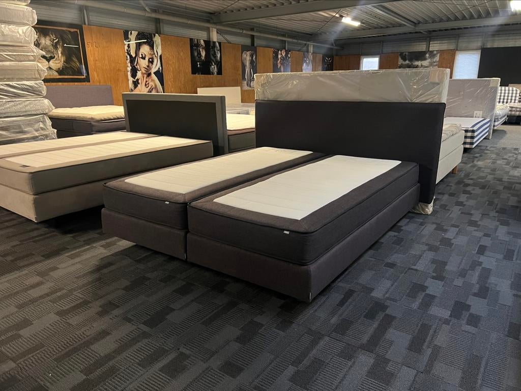 Auping boxspring 180x210 showroom model 2x firm, Huis en Inrichting, Slaapkamer | Bedden, Ophalen, 210 cm, Tweepersoons, Zo goed als nieuw