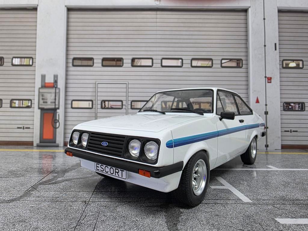 Ford Escort RS2000 MK2 1:18 in OVP, Hobby en Vrije tijd, Modelauto's | 1:18, Ophalen of Verzenden, Nieuw, Overige merken