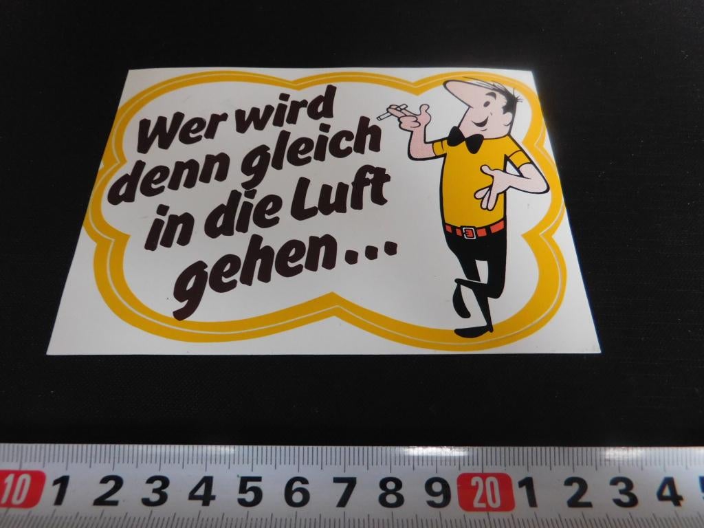 sticker tabak HB wer wird denn gleich in die luft gehen..., Ophalen, Zo goed als nieuw
