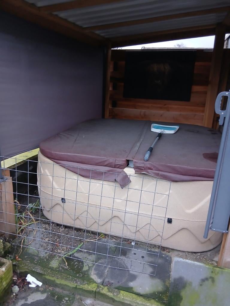 Jacuzzi balboa   compleet  van  kunstof goed werkende, Ophalen, Zo goed als nieuw