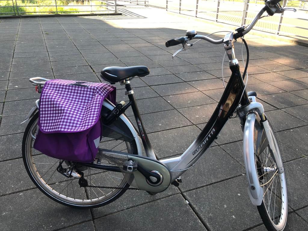 Amsterdam, Fietsen en Brommers, Elektrische fietsen, Ophalen of Verzenden, Zo goed als nieuw